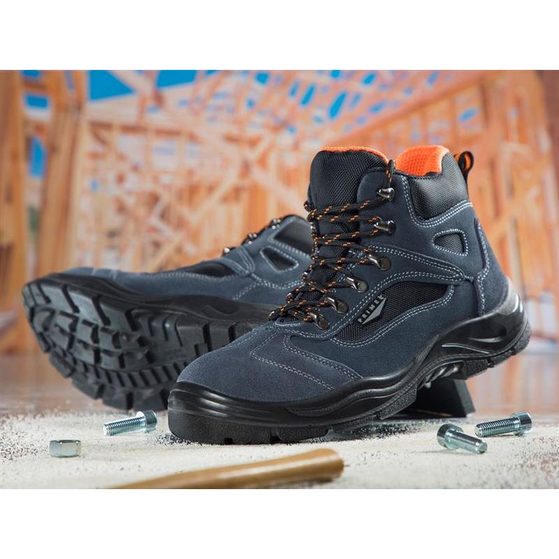 G1304 Prime Hightrek munkavédelmi bakancs S1P
