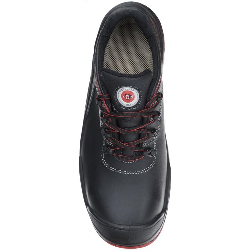 G3217 Hobartlow munkavédelmi cipő S3