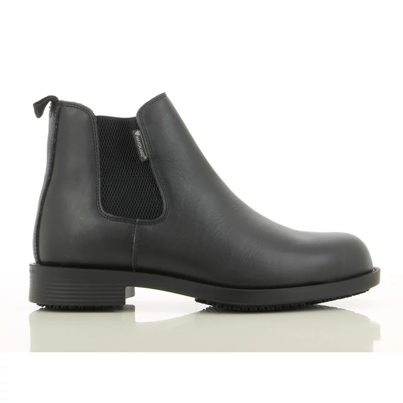 G703 csizma